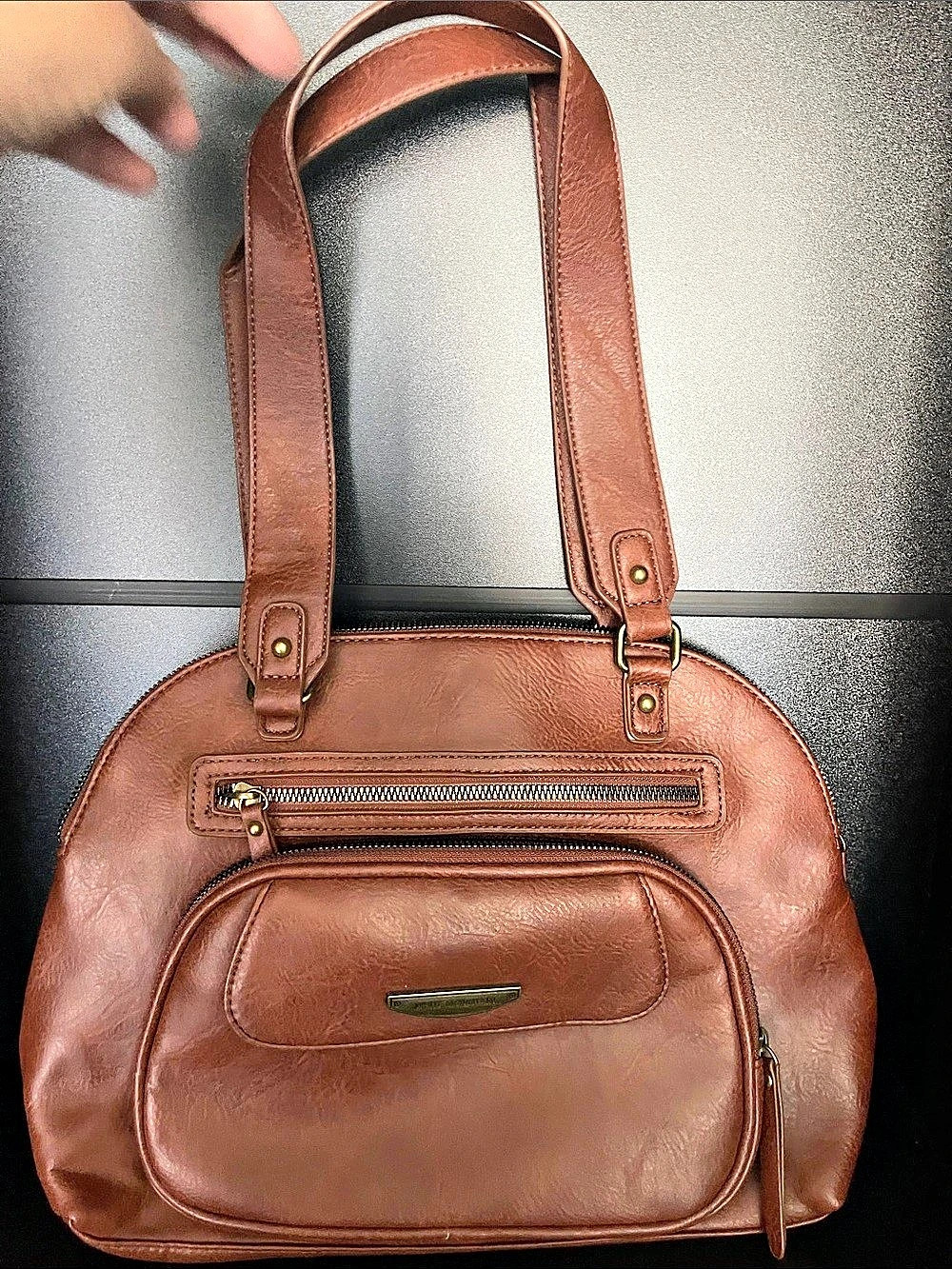 White Mountain Shoulder Bag Brown